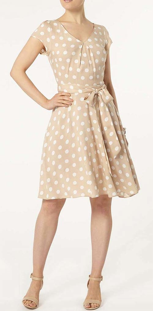 Romantické retro béžové dámské šaty s puntíky