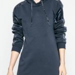 Šaty s kapucí adidas Originals
