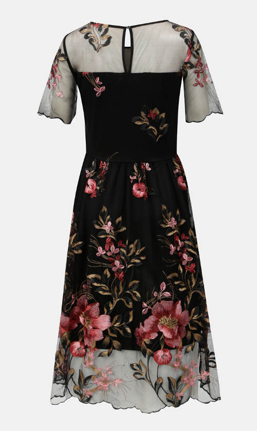 Květované šifonové šaty