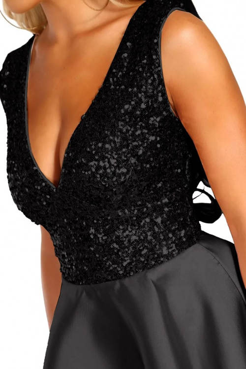 Černé společenské dámské šaty s flitry