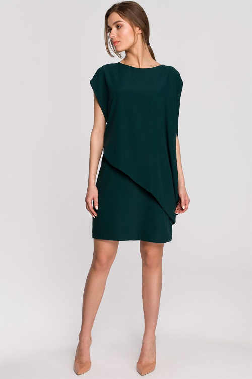 Tmavě zelené šaty v asymetrickém efektivním střihu