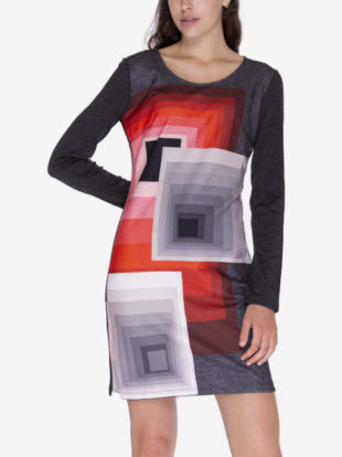 Stylové šaty Desigual v nadčasovém geometrickém vzoru