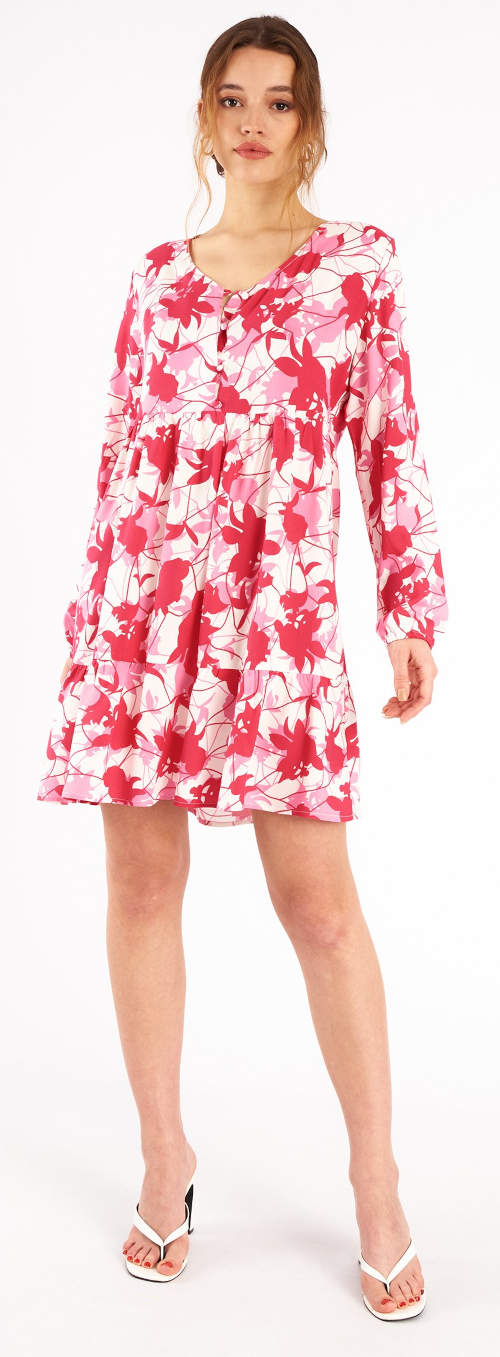Květované letní šaty s dlouhými rukávy a délkou nad kolena