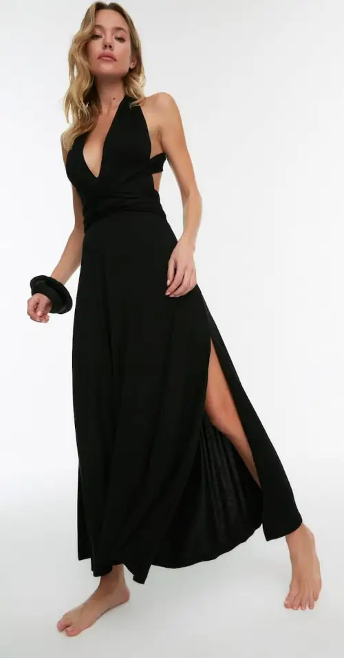 Pohodlné černé letní maxi šaty s ramínky za krk